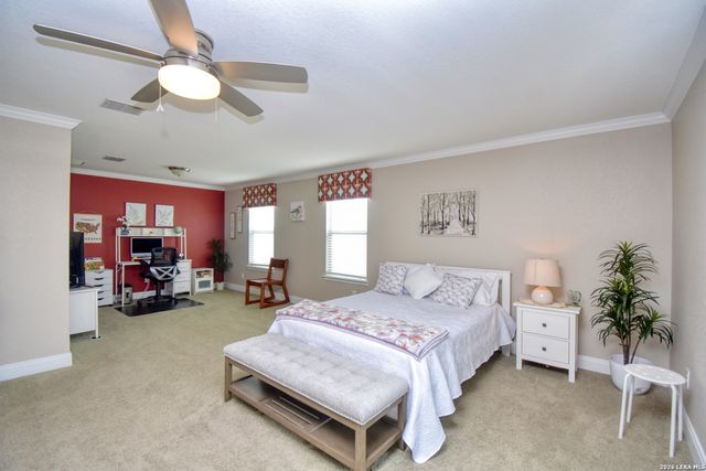 26013 Los Mirasoles, Boerne, TX 78015