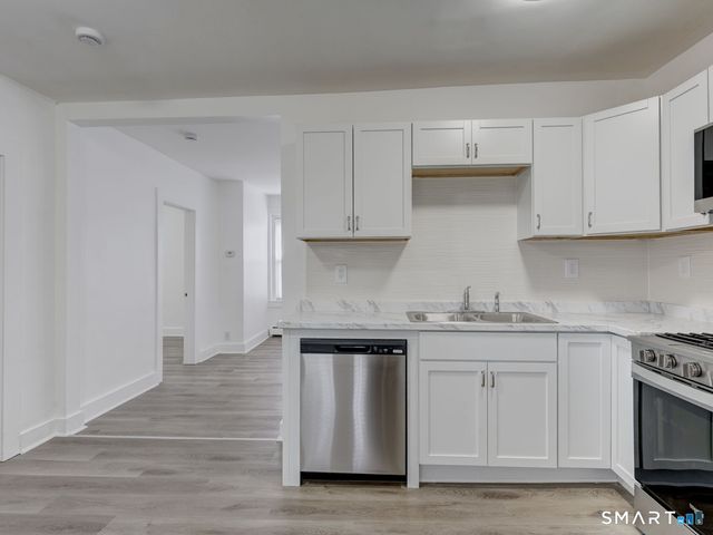 59 Daly Avenue 1W, New Britain, CT 06051