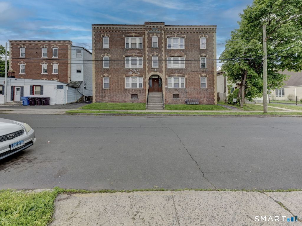 59 Daly Avenue 1W, New Britain, CT 06051