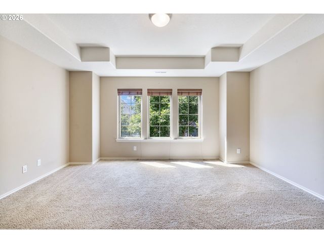 16845 Nw Vetter Drive, Portland, OR 97229