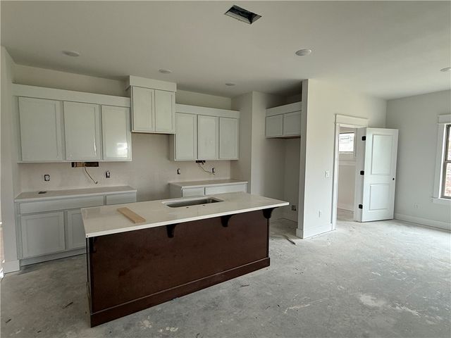 108 W Pitts Street, Farmington, AR 72730