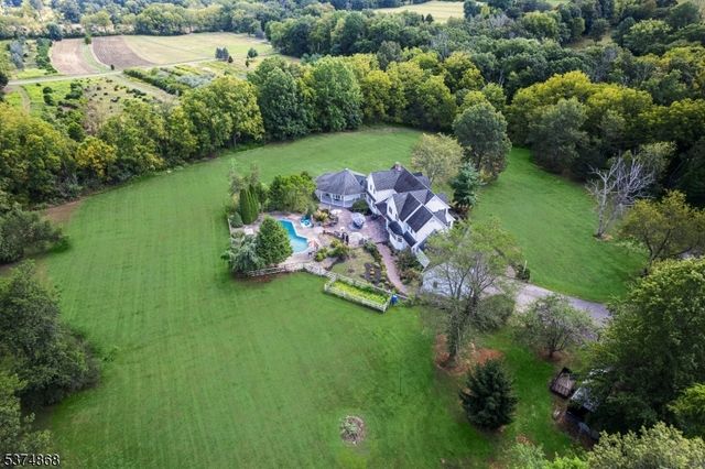 334 W Valley Brook Rd, Washington Twp., NJ 07830