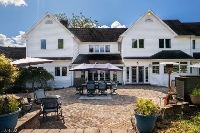 334 W Valley Brook Rd, Washington Twp., NJ 07830