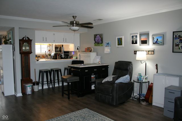 83 Lookout Ridge Drive, Columbus, IN 47201