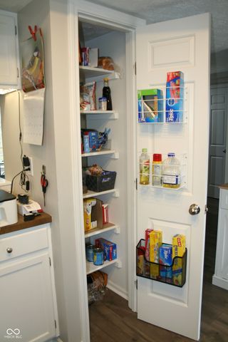 83 Lookout Ridge Drive, Columbus, IN 47201