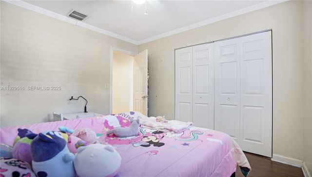 9730 Johnson St, Pembroke Pines, FL 33024