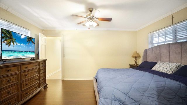 9730 Johnson St, Pembroke Pines, FL 33024