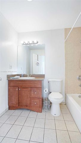 9730 Johnson St, Pembroke Pines, FL 33024