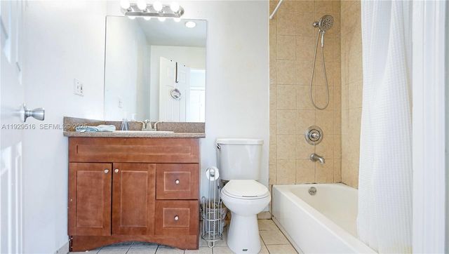 9730 Johnson St, Pembroke Pines, FL 33024