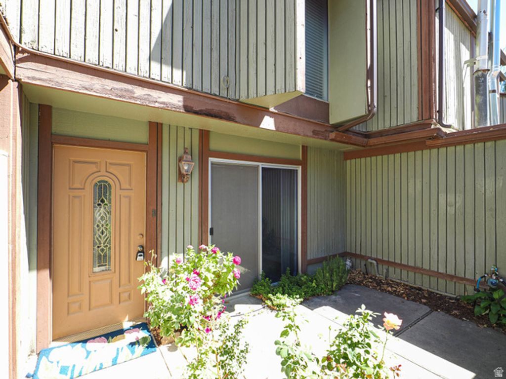 5477 S WILLOW LN, Murray, UT 84107 — photo 4