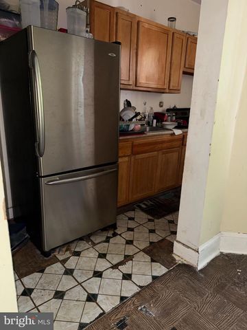 2912 N LECOUNT ST, Philadelphia, PA 19132