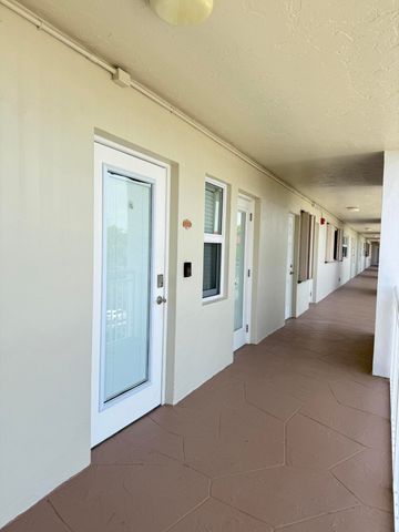3180 NE 48TH Court 406, Lighthouse Point, FL 33064