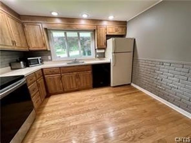 2 Gayle Road, Skaneateles, NY 13152