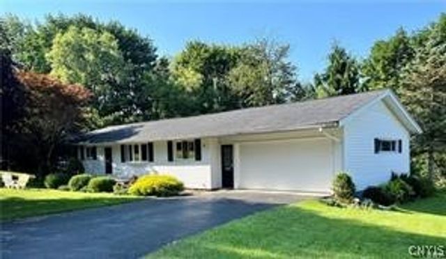 2 Gayle Road, Skaneateles, NY 13152
