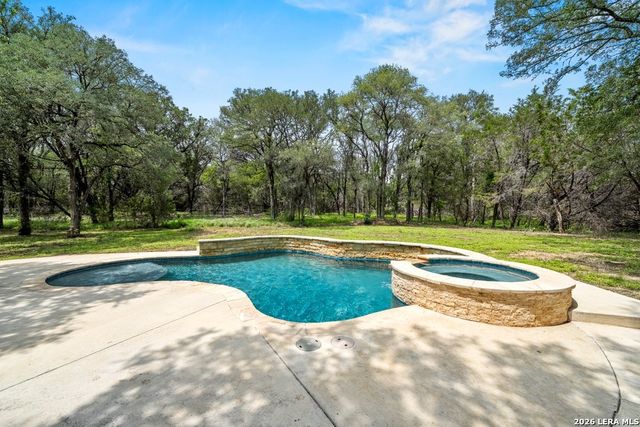 601 VALLEY VIEW WEST RD, San Marcos, TX 78666