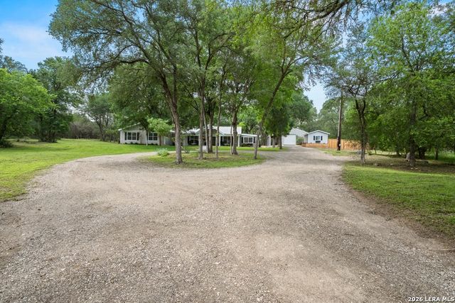 601 VALLEY VIEW WEST RD, San Marcos, TX 78666