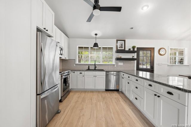 601 VALLEY VIEW WEST RD, San Marcos, TX 78666