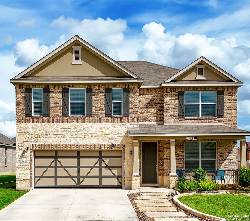 105 Colonial, Universal City, TX 78148