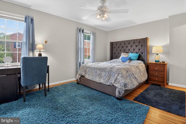 7716 TIVERTON DR, Springfield, VA 22152