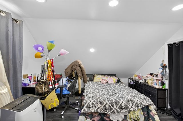 80 Dewey Avenue, Pawtucket, RI 02861