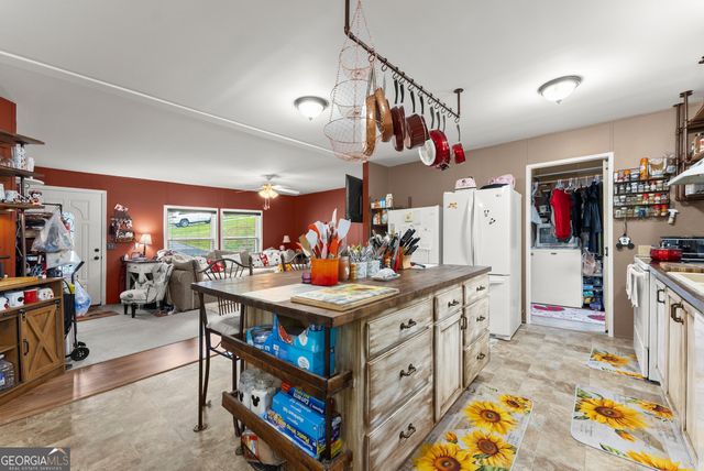 266 Robin Hood Drive, Murrayville, GA 30564