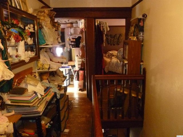 390 W 4th Street, Dallas City, IL 62330