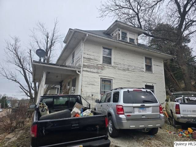 390 W 4th Street, Dallas City, IL 62330