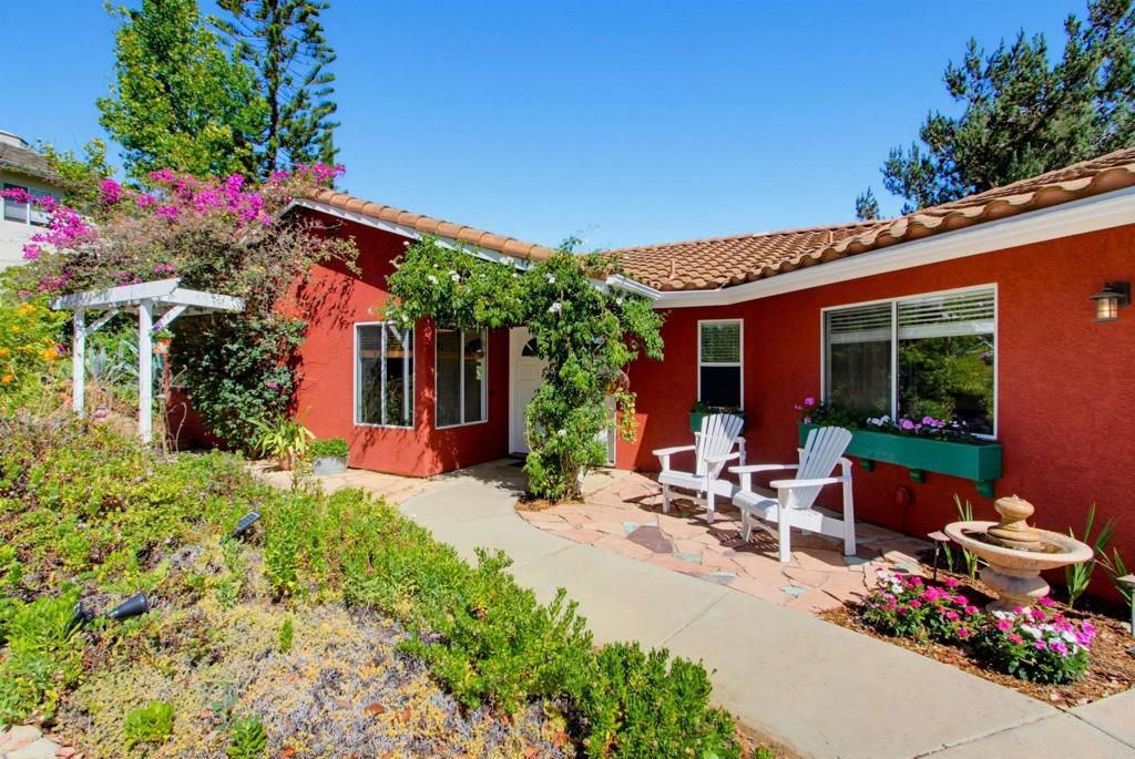 2202 Crest Hill Lane, Fallbrook, CA 92028 — photo 4