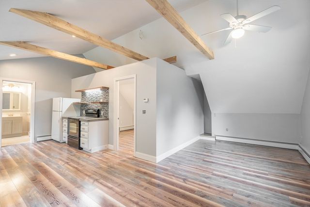 87 Brookfield Rd 1, Charlton, MA 01507