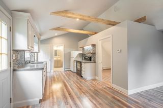 87 Brookfield Rd 1, Charlton, MA 01507