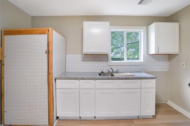 5313 Firnat Street, Houston, TX 77016