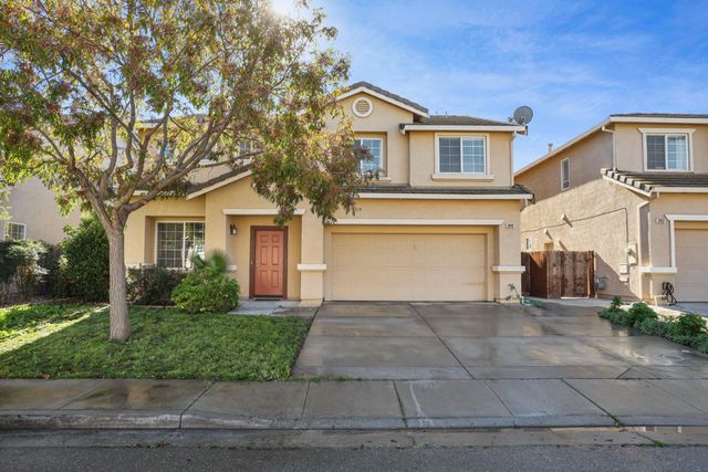 2902 Campbell Ln, Tracy, CA 95377