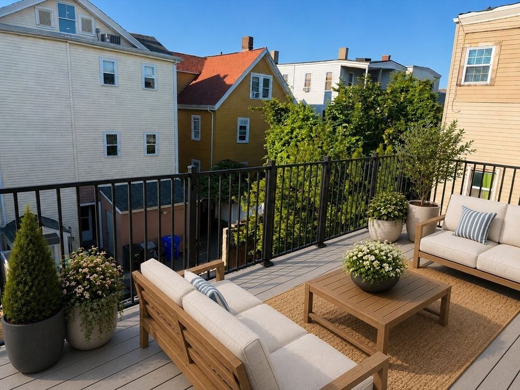 53 Burrell 3, Bolton, MA 02119