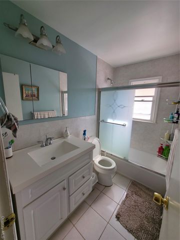 36 Monroe Place, Hempstead, NY 11550