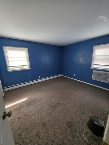 36 Monroe Place, Hempstead, NY 11550