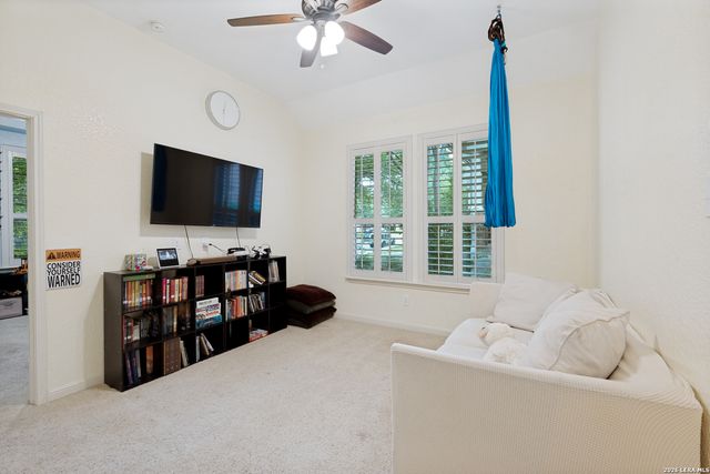 25010 Kiowa Crk, San Antonio, TX 78255