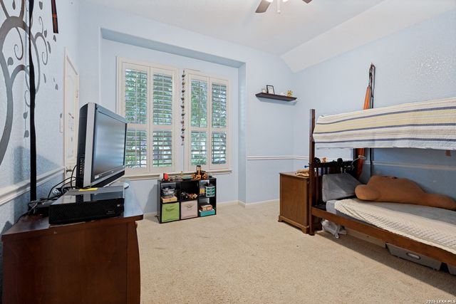 25010 Kiowa Crk, San Antonio, TX 78255