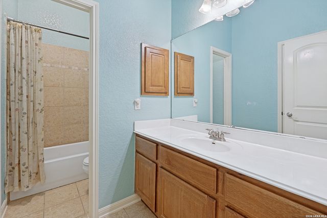 25010 Kiowa Crk, San Antonio, TX 78255