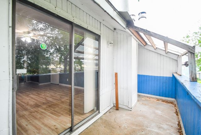8323 Wilcrest Drive 17008, Houston, TX 77072