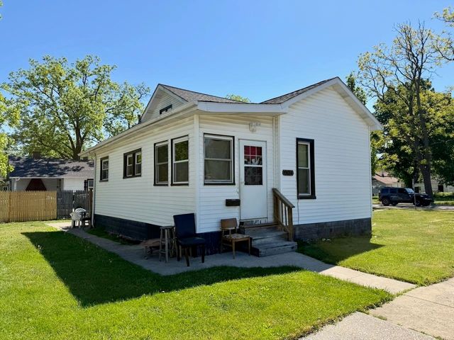 1404 Monroe Street, Saginaw, MI 48602