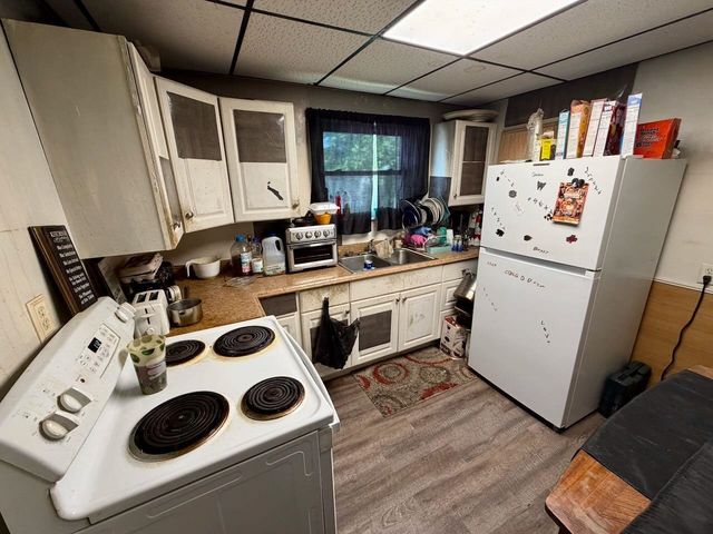 1404 Monroe Street, Saginaw, MI 48602