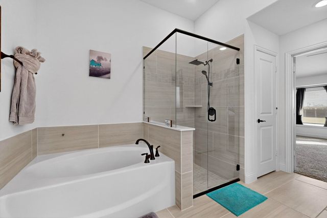 205 Lakewood Lane, Ponder, TX 76259