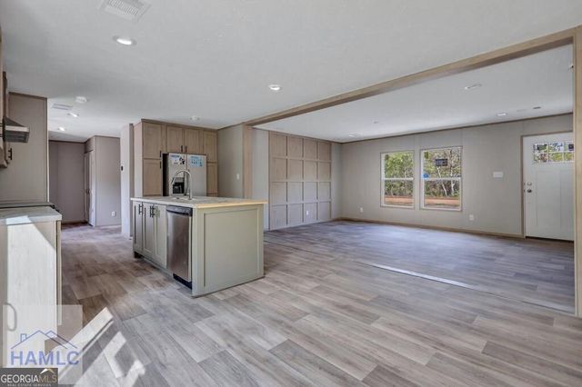 123 Daniel Street, Waynesville, GA 31566