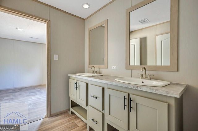 123 Daniel Street, Waynesville, GA 31566