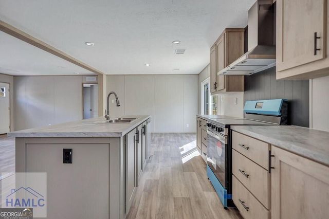 123 Daniel Street, Waynesville, GA 31566