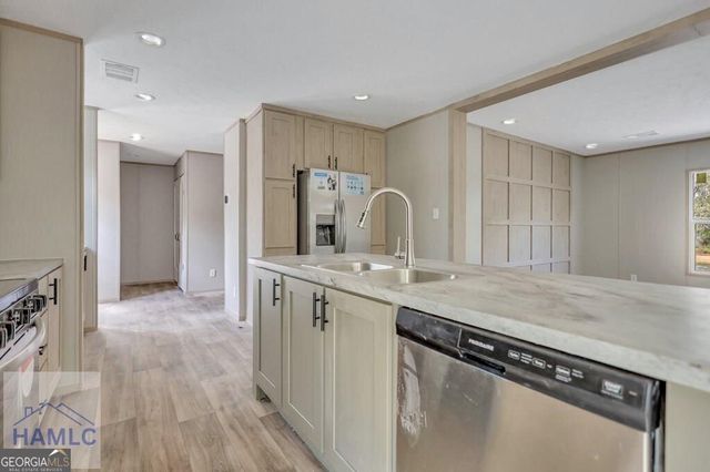 123 Daniel Street, Waynesville, GA 31566