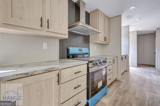 123 Daniel Street, Waynesville, GA 31566