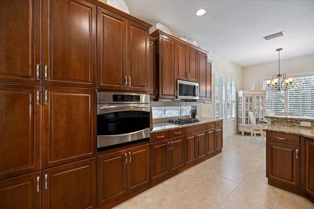 12410 THORNHILL COURT, Lakewood Ranch, FL 34202