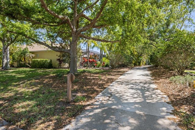 12410 THORNHILL COURT, Lakewood Ranch, FL 34202