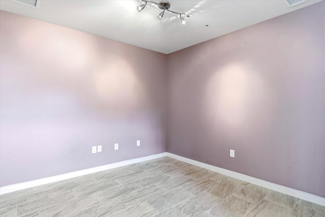 3936 SILVER Avenue SE, Albuquerque, NM 87108